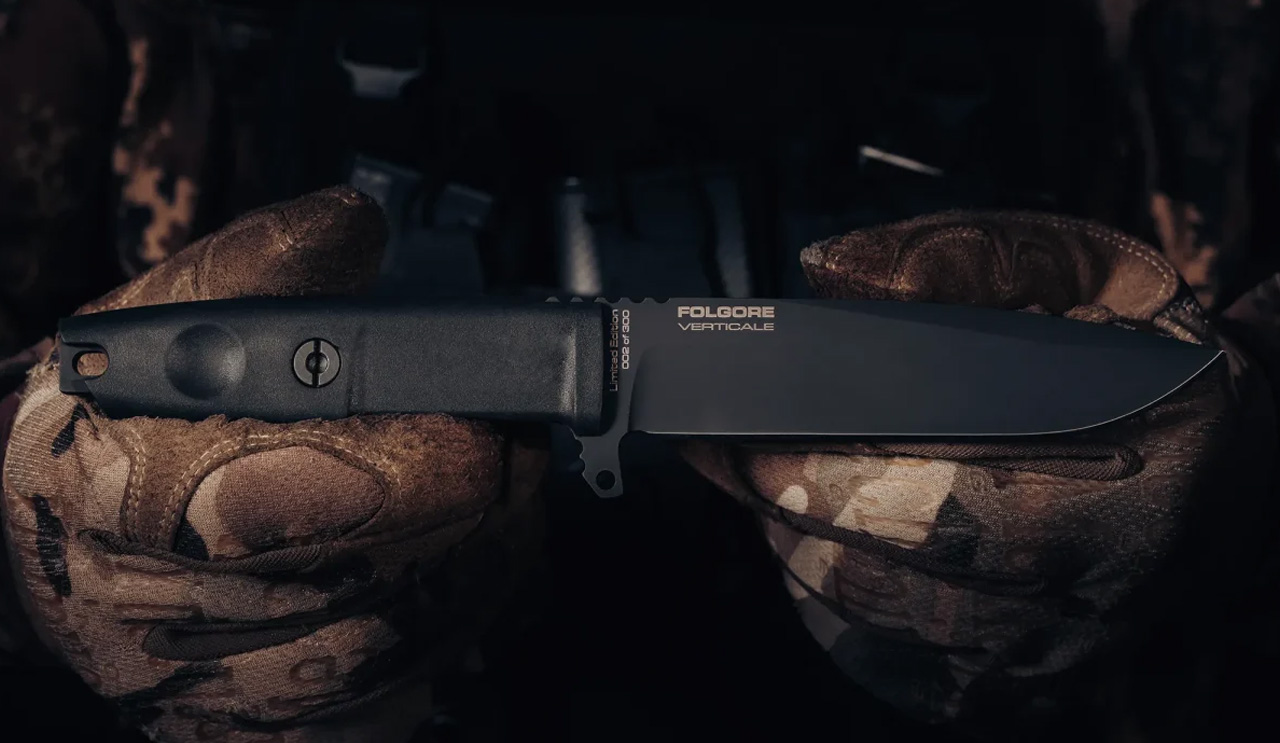 FOLGORE VERTICALE: A Limited Edition of Only 300 Pieces 